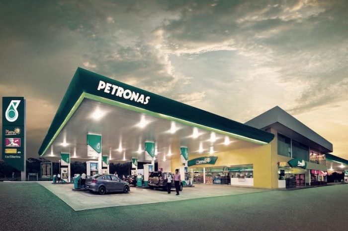 minyak 200 petronas