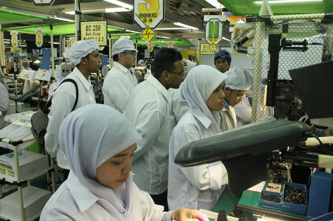 Pekerja Malaysia Dinafikan Gaji Minima Sebenar Iaitu Sebanyak RM2700